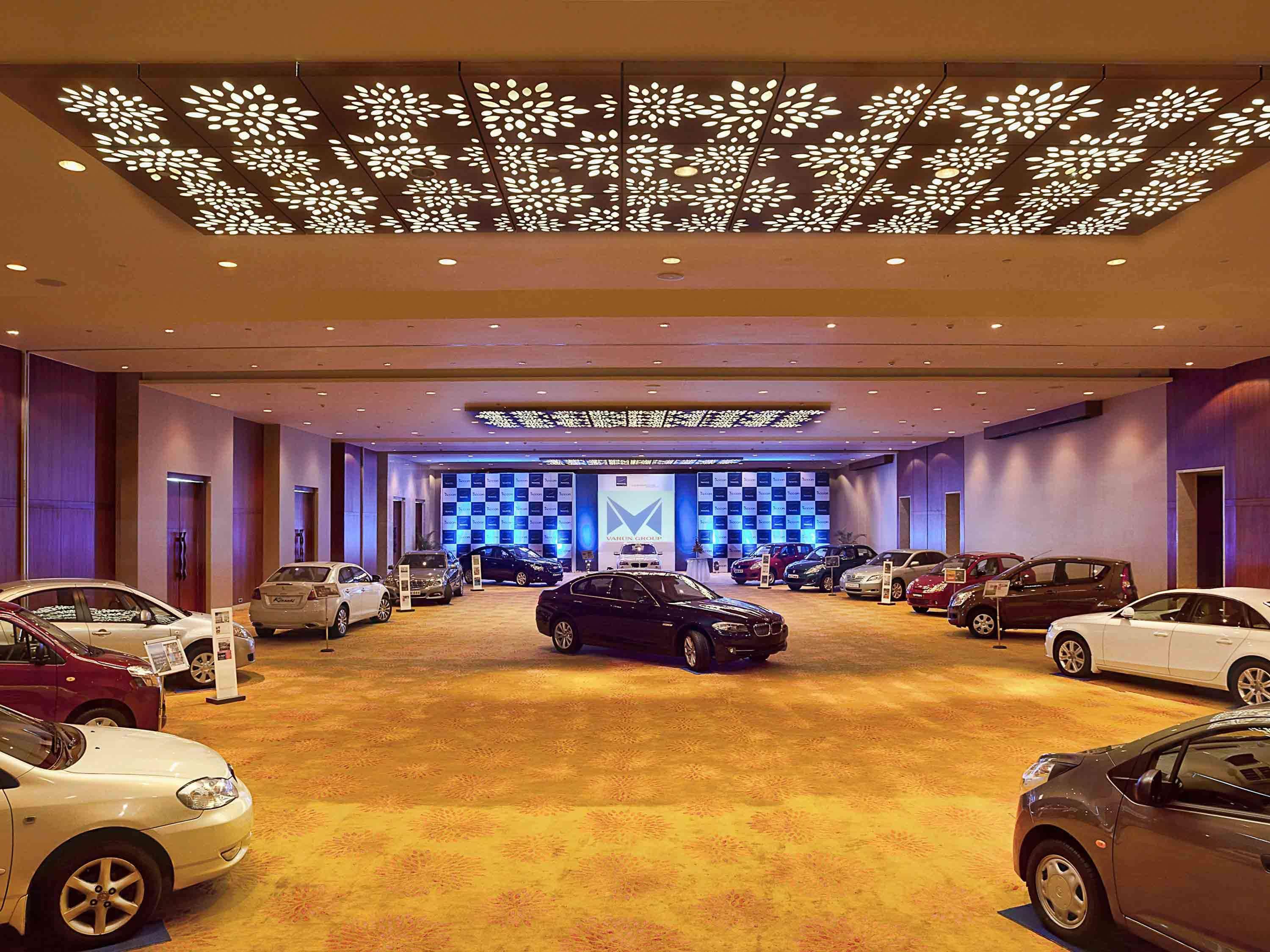 Novotel Visakhapatnam Varun Beach Экстерьер фото The ballroom