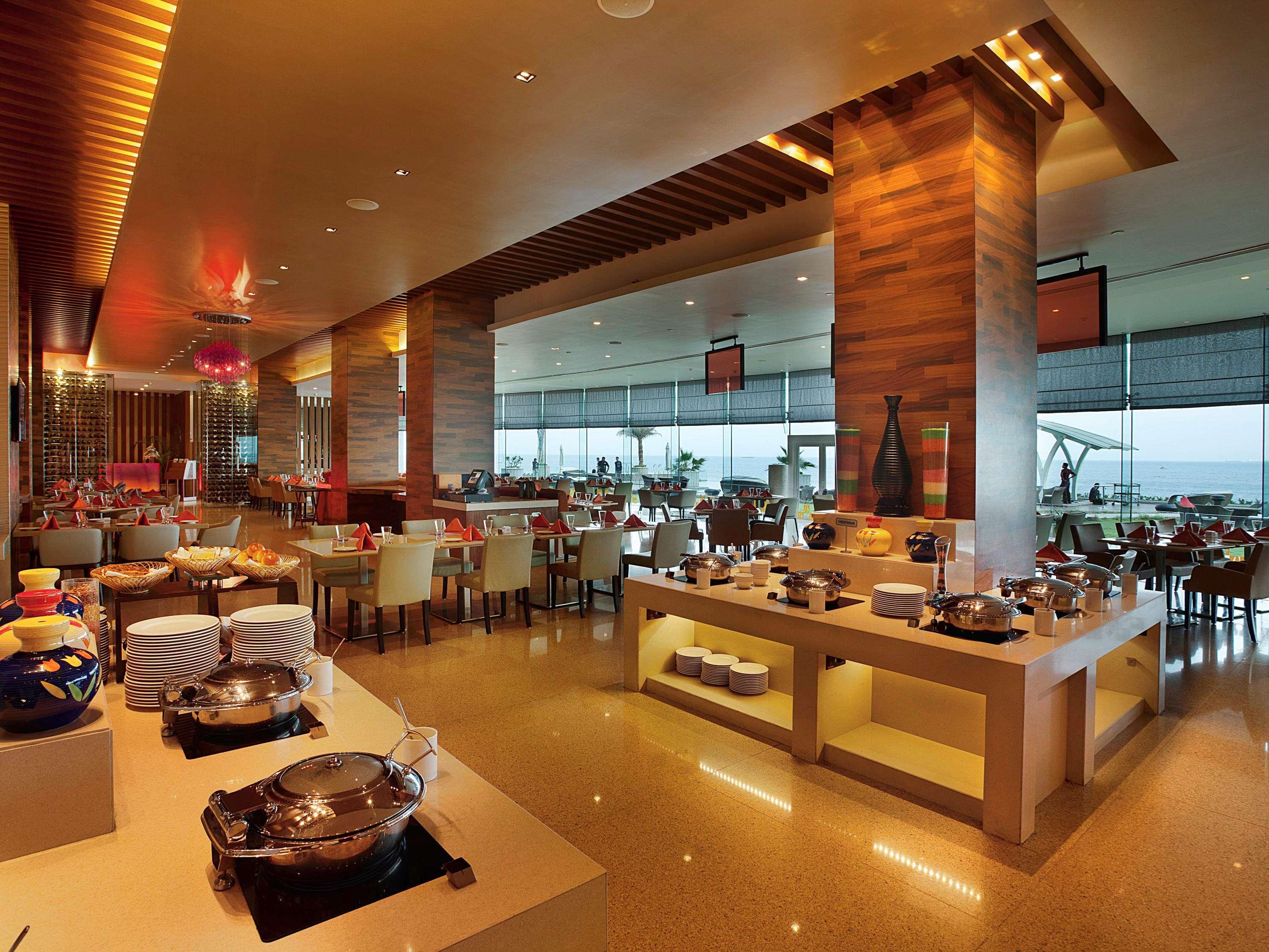 Novotel Visakhapatnam Varun Beach Экстерьер фото The Park, Hyderabad