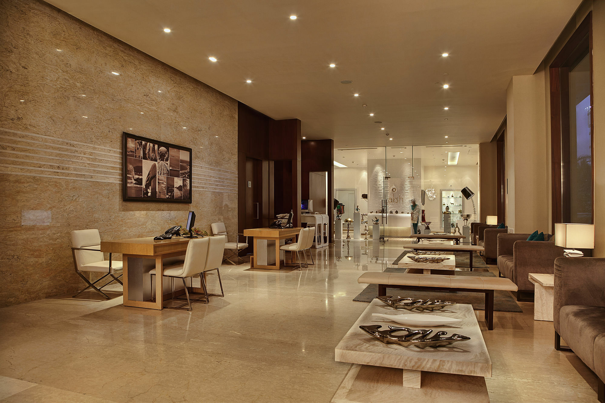 Novotel Visakhapatnam Varun Beach Экстерьер фото The lobby of the hotel